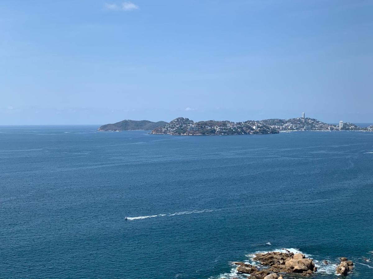 Suite Frente Al Mar En El Corazon De Acapulco Exterior photo